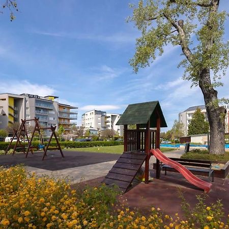 Apartamento Admiral Pearl Siófok Exterior foto